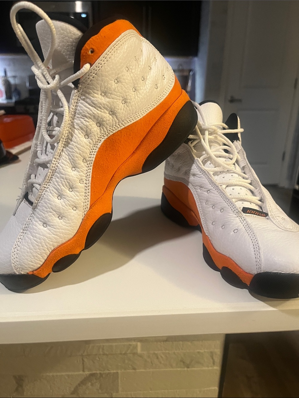 Unisex Jordan sneakers.